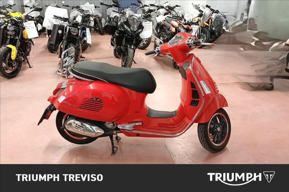 Vespa GTS 300 (2023 - 24) (2)
