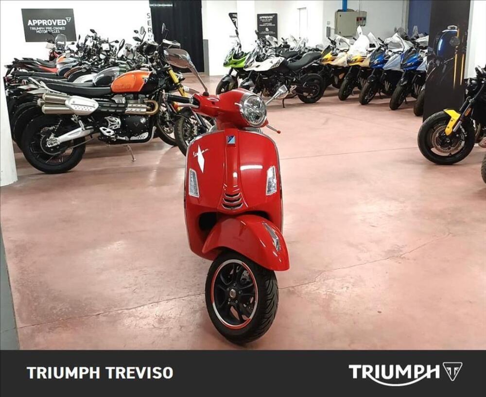 Vespa GTS 300 (2023 - 24) (4)