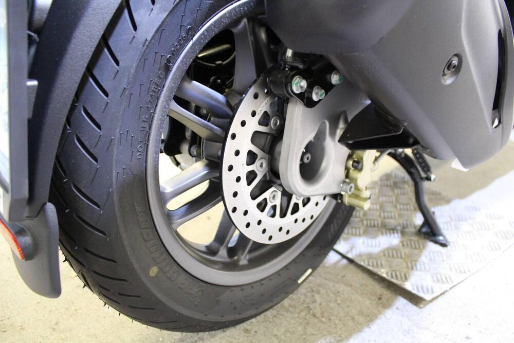 Piaggio Beverly 310 S (2025) (5)