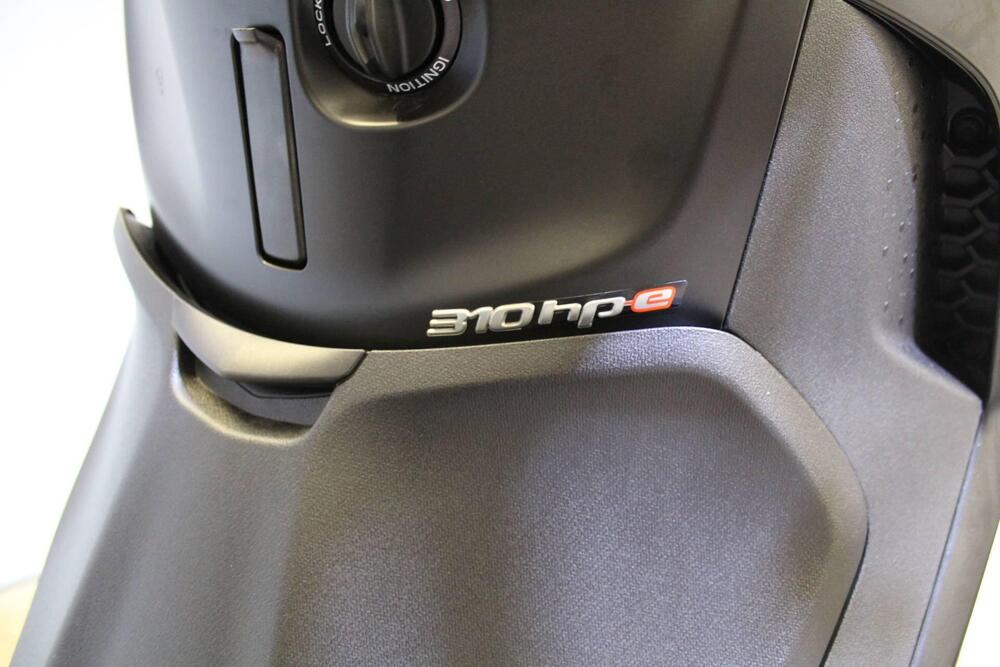 Piaggio Beverly 310 S (2025) (11)