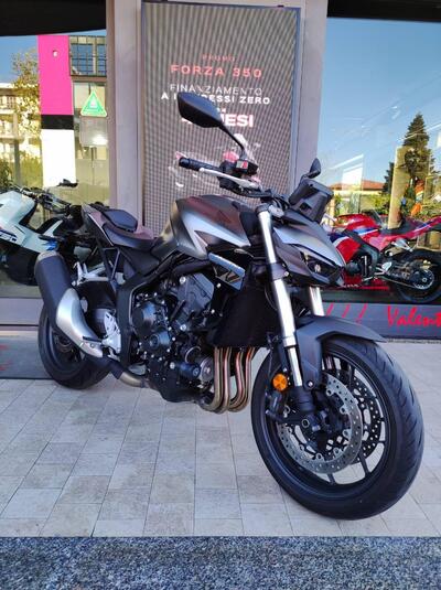 Honda CB 1000 Hornet (2025) usata