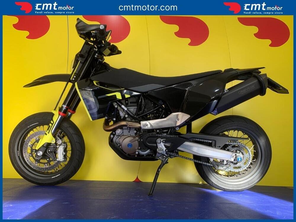 Husqvarna 701 Supermoto (2023 - 25) (3)