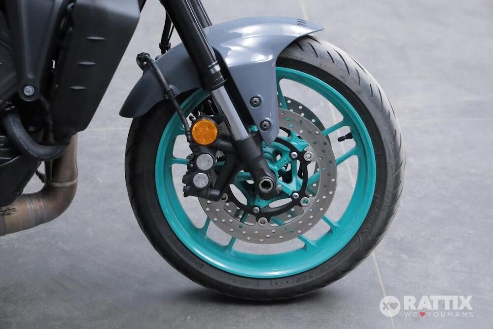Yamaha MT-09 (2021 - 23) (9)