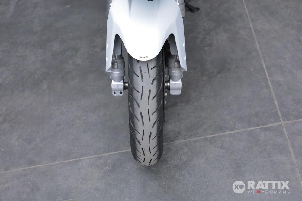 Benelli TRK 251 (2022 - 25) (10)