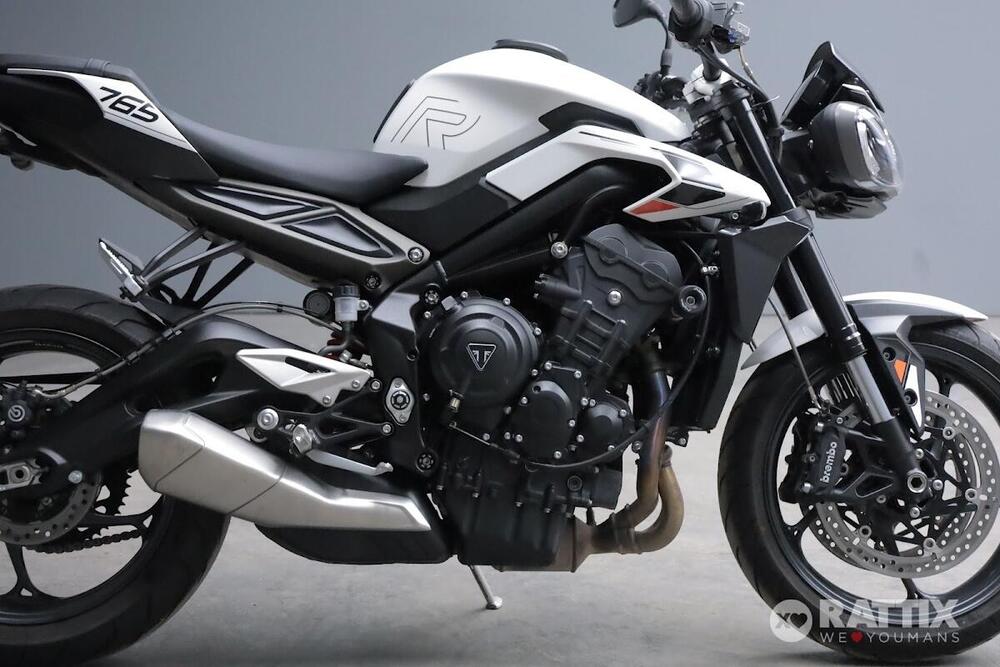 Triumph Street Triple 765 R (2023 - 26) (8)