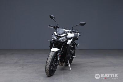 Triumph Street Triple 765 R (2023 - 25) usata