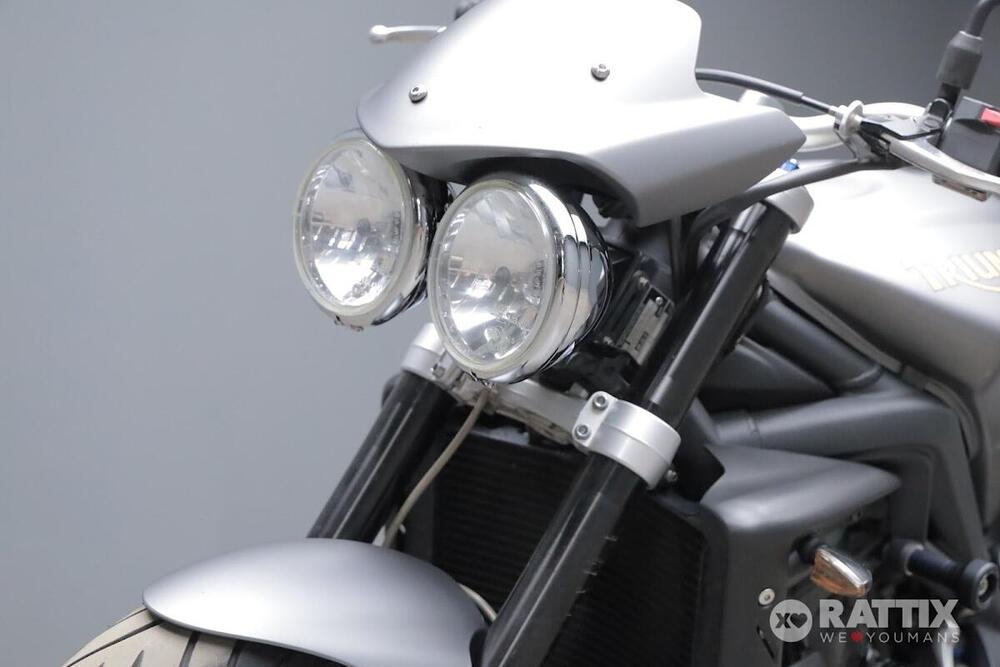 Triumph Street Triple (2007 - 12) (6)
