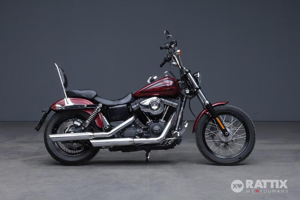 Harley-Davidson 1690 Street Bob (2017) - FXDB (4)