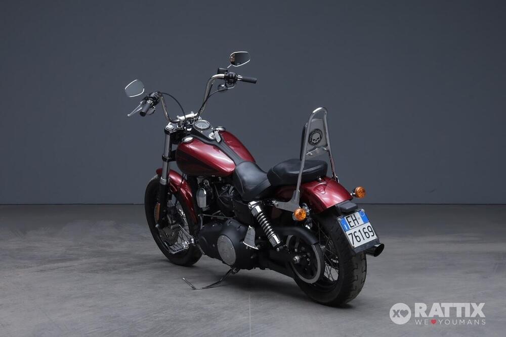 Harley-Davidson 1690 Street Bob (2017) - FXDB (5)