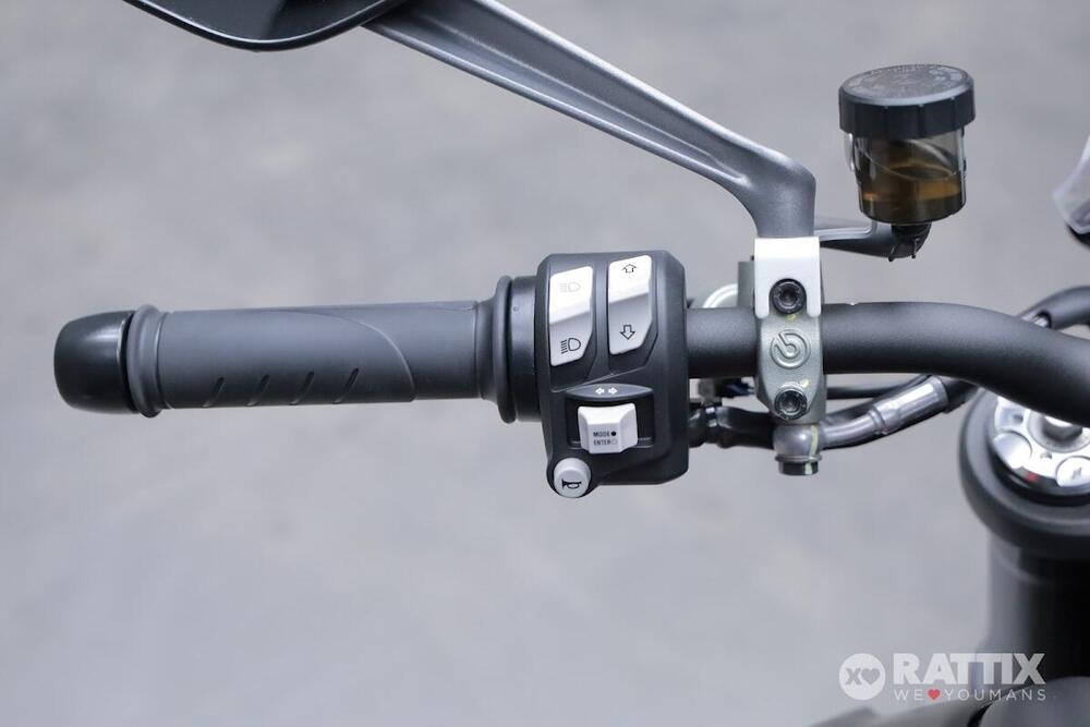 Ducati Monster 937 + (2021 - 25) (11)