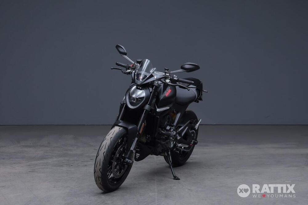 Ducati Monster 937 + (2021 - 25) (2)