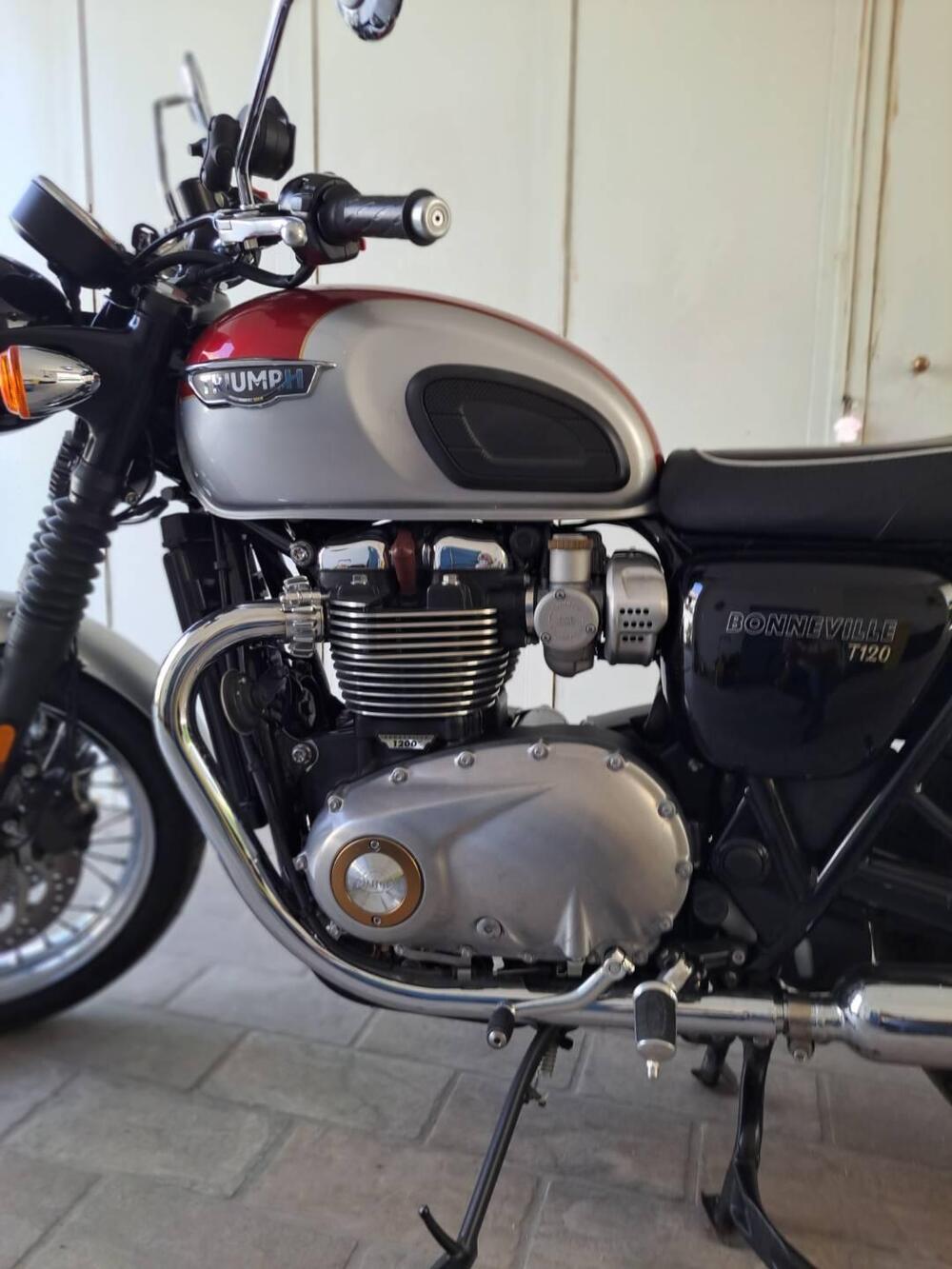Triumph Bonneville T120 (2016 - 20) (5)