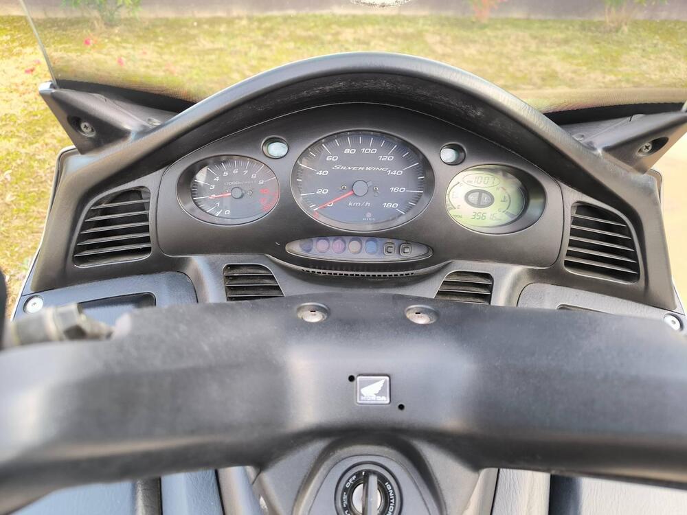 Honda Silver Wing 400 (2006 - 09) (5)