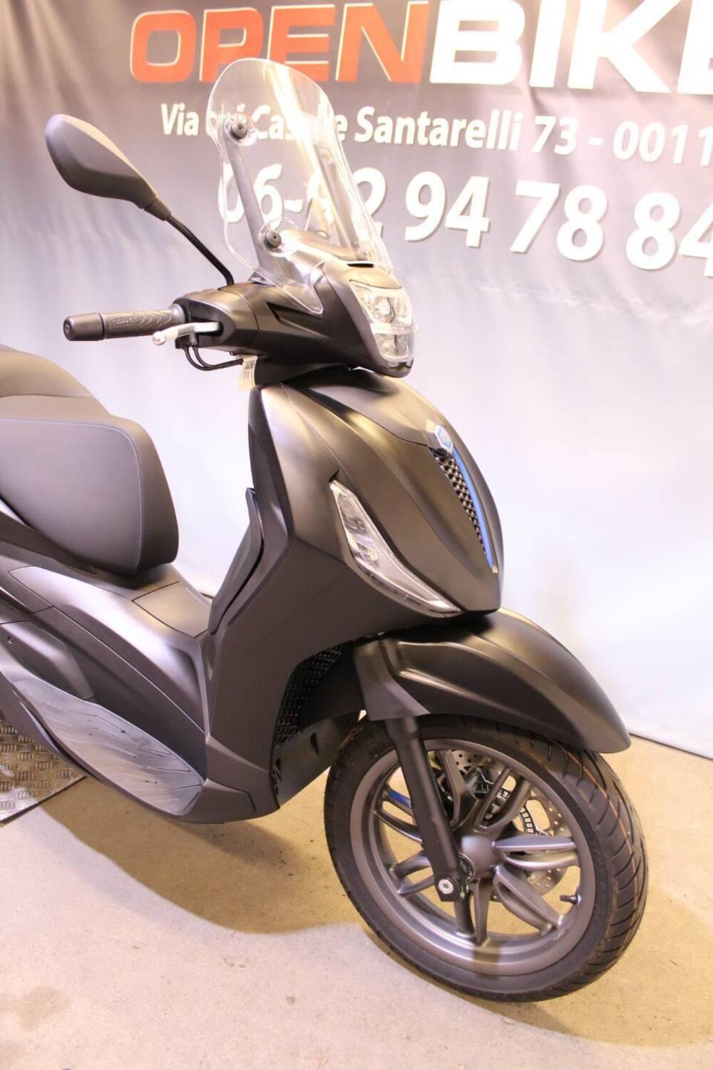 Piaggio Beverly 400 S (2025 - 26) (7)