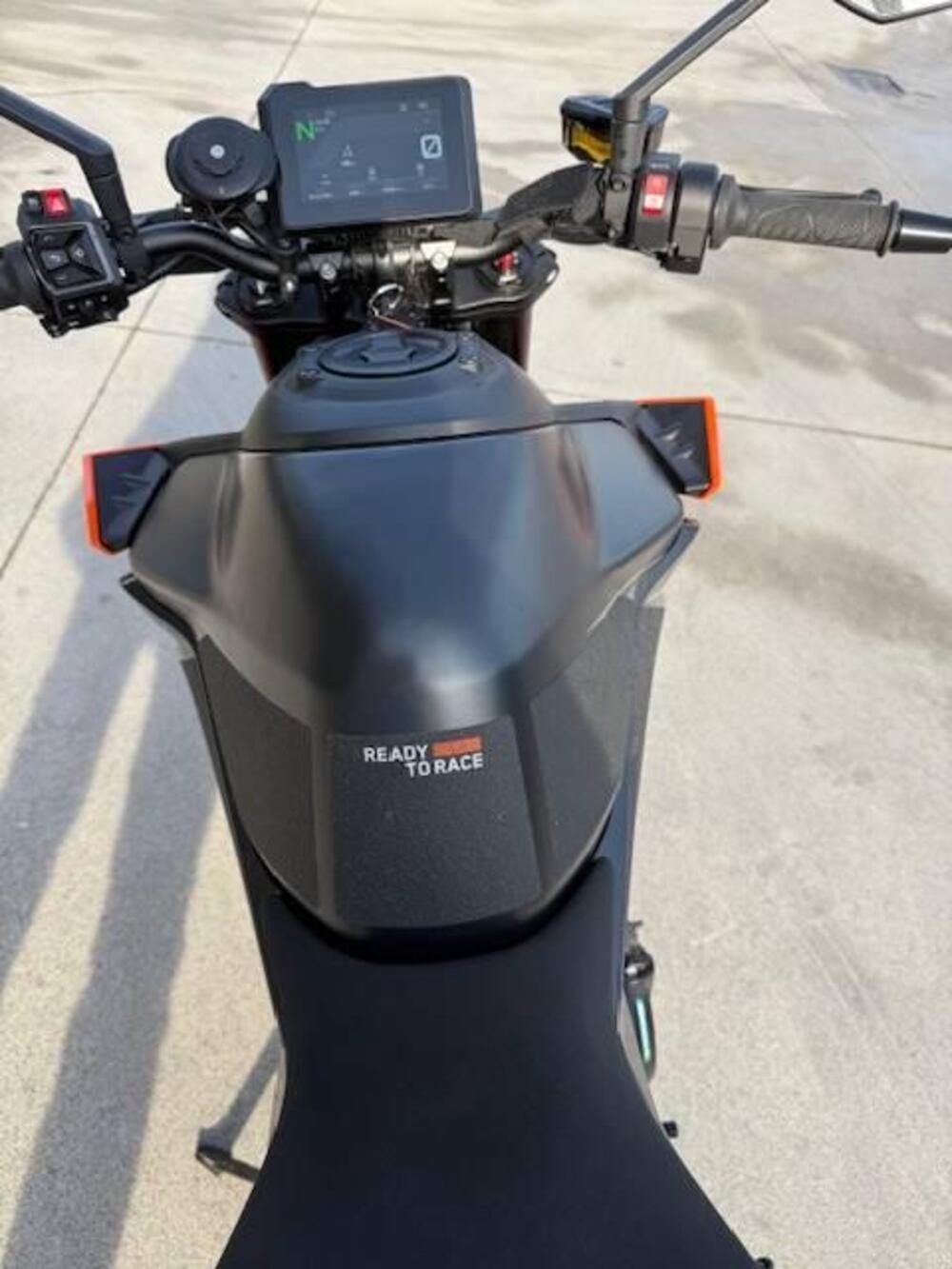 KTM 990 Duke (2024 - 26) (5)