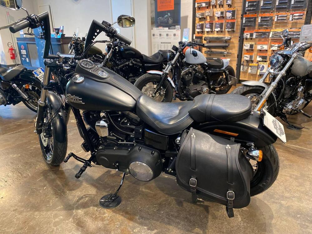 Harley-Davidson 1690 Street Bob Special (2015 - 16) - FXDB (7)