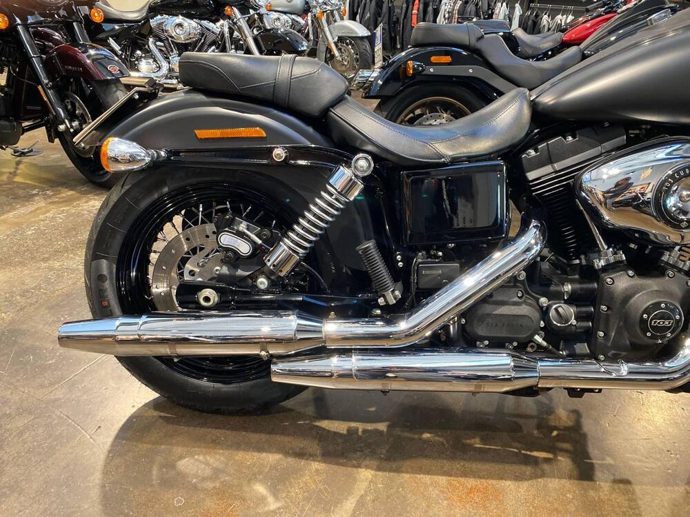 Harley-Davidson 1690 Street Bob Special (2015 - 16) - FXDB (5)