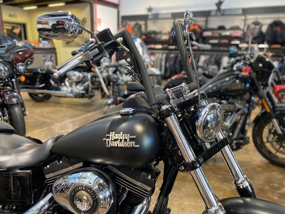 Harley-Davidson 1690 Street Bob Special (2015 - 16) - FXDB (4)