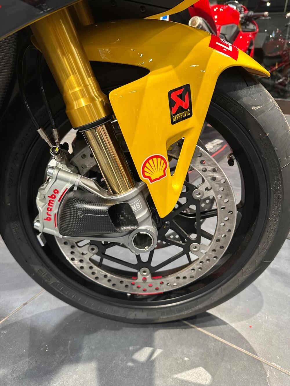 Ducati Panigale V4 Bagnaia 2023 World Champion Replica (2024) (17)