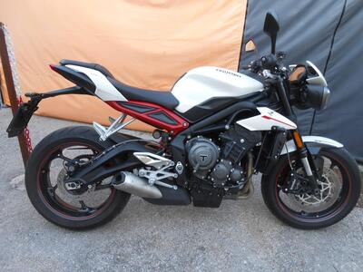 Triumph Street Triple R (2017 - 20) usata
