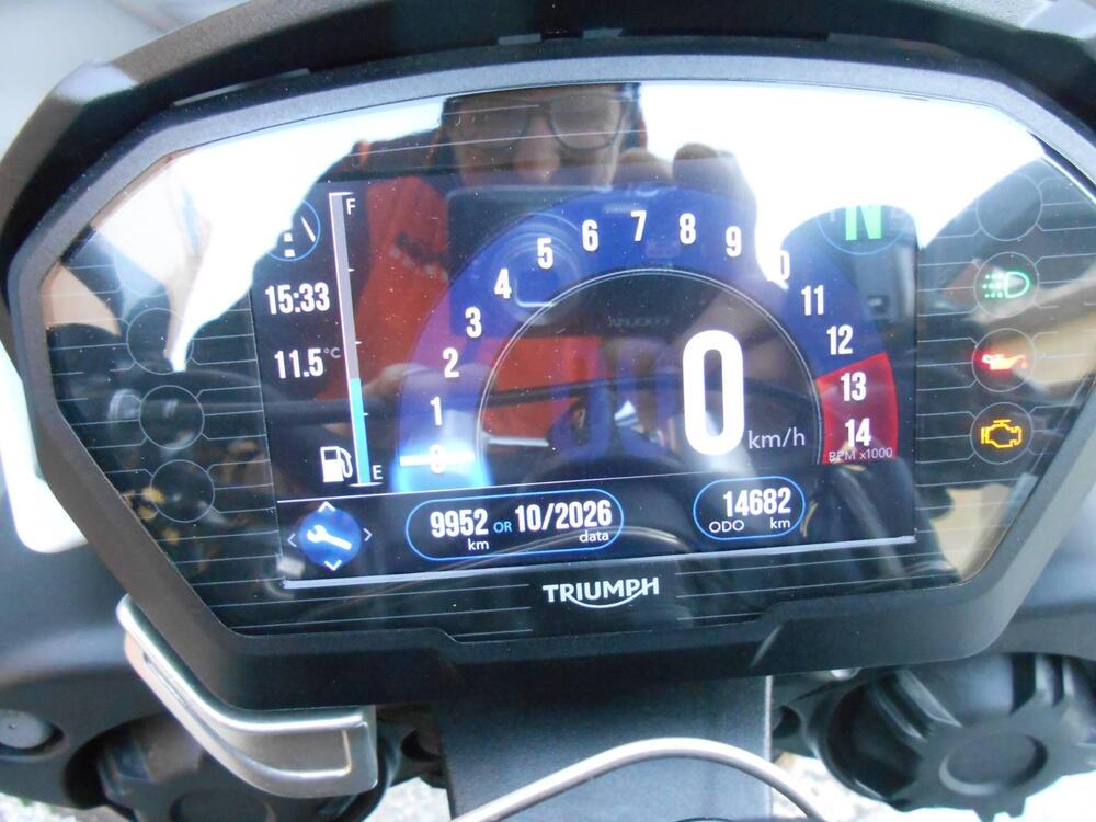 Triumph Street Triple R (2017 - 20) (2)