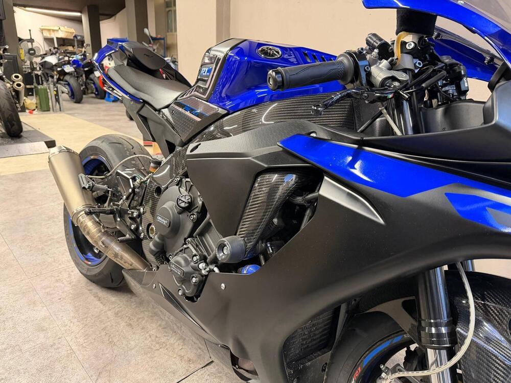 Yamaha YZF R1 (2017 - 19) (5)