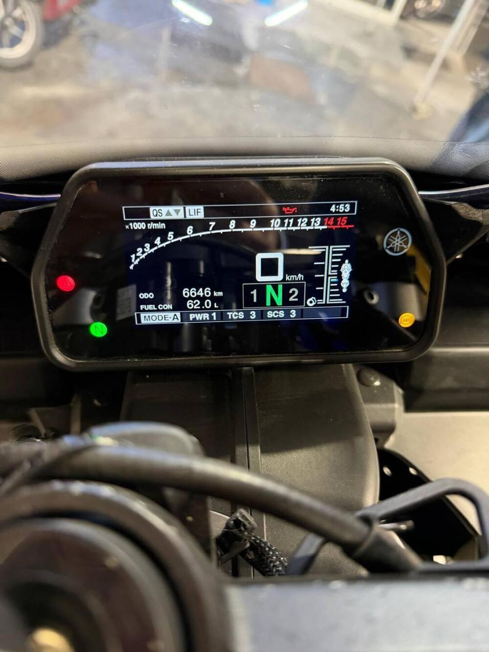 Yamaha YZF R1 (2017 - 19) (6)