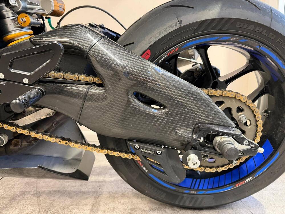 Yamaha YZF R1 (2017 - 19) (8)
