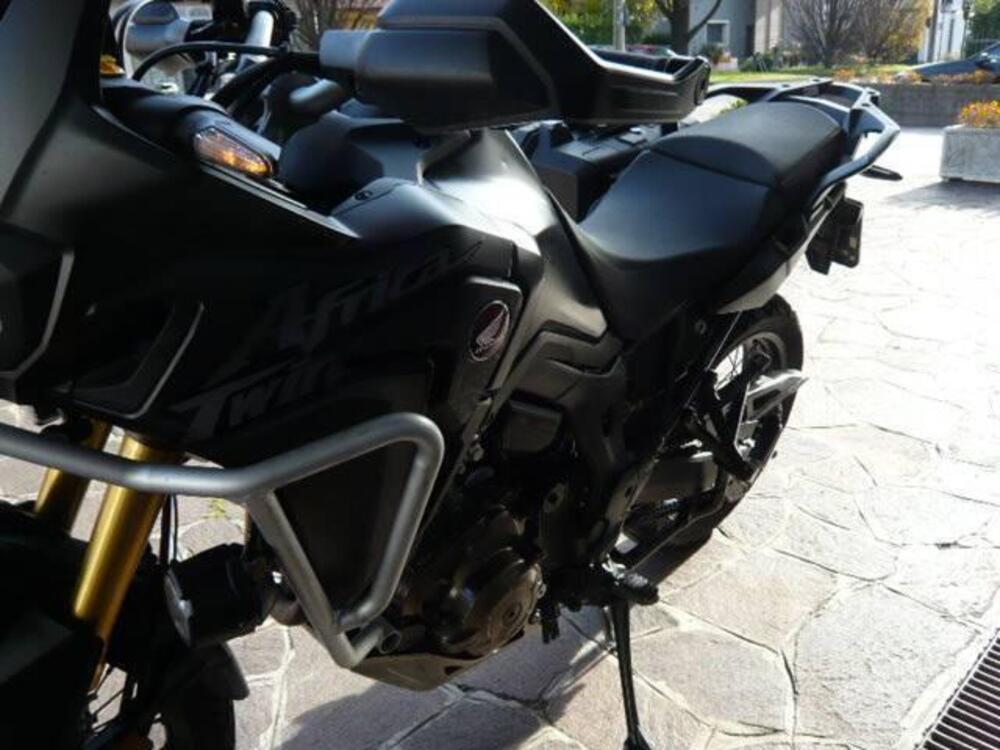 Honda Africa Twin CRF 1000L DCT ABS Travel Edition (2016 - 17) (3)