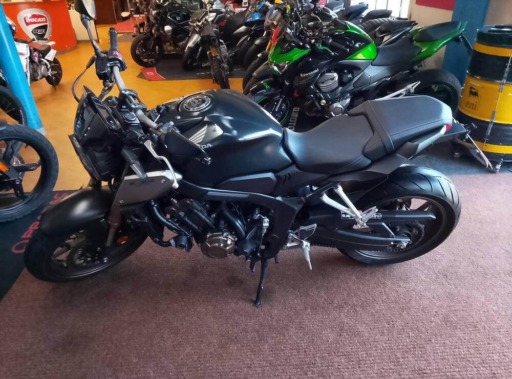 Honda CB 650 R (2021 - 23) (6)