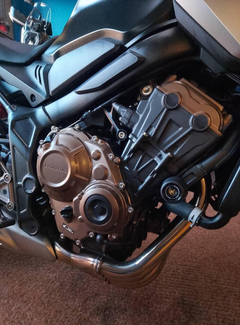 Honda CB 650 R (2021 - 23) (5)