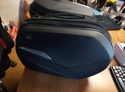 Coppia bauletti Givi Sportline