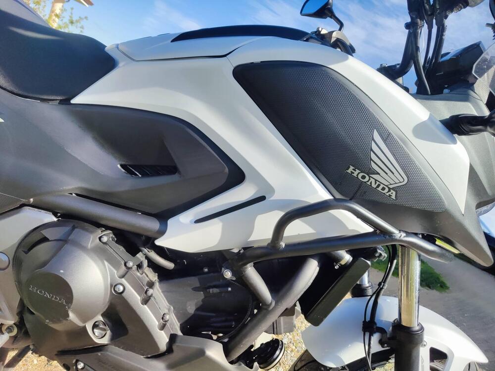 Honda NC 750 X ABS (2014 - 15) (2)