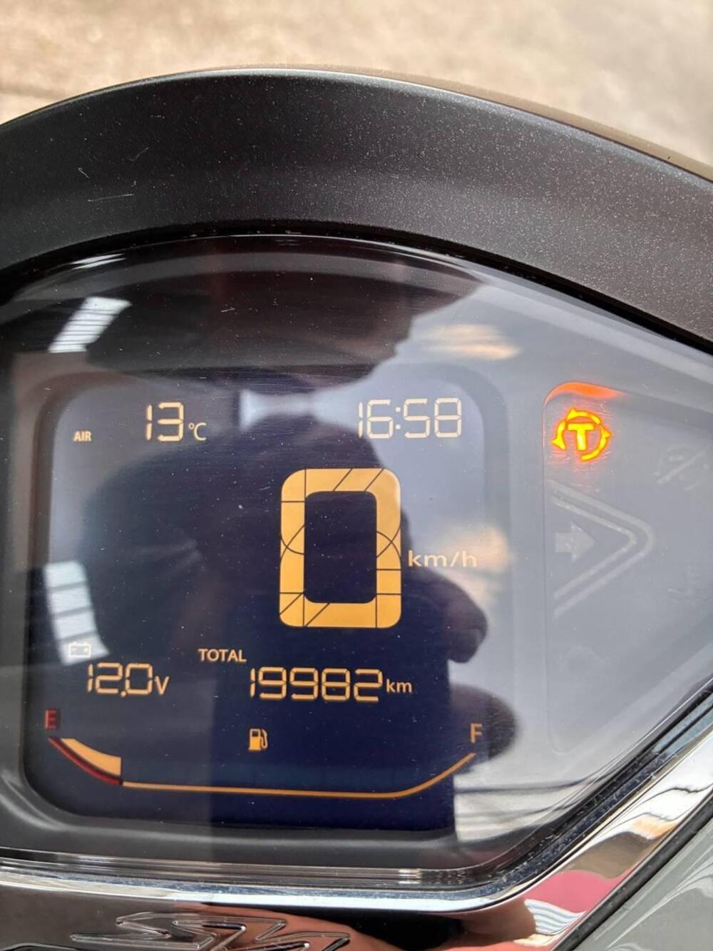 Honda SH 350 (2021 - 24) (3)