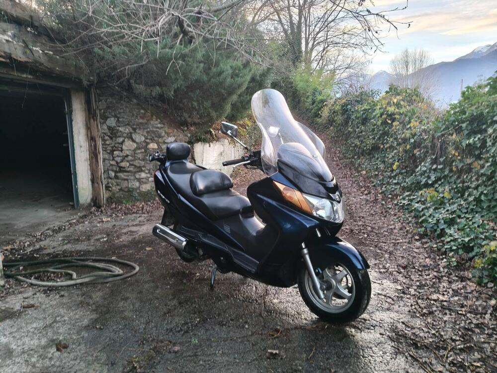 Suzuki Burgman AN 400 i.e. (2004 - 05) (4)