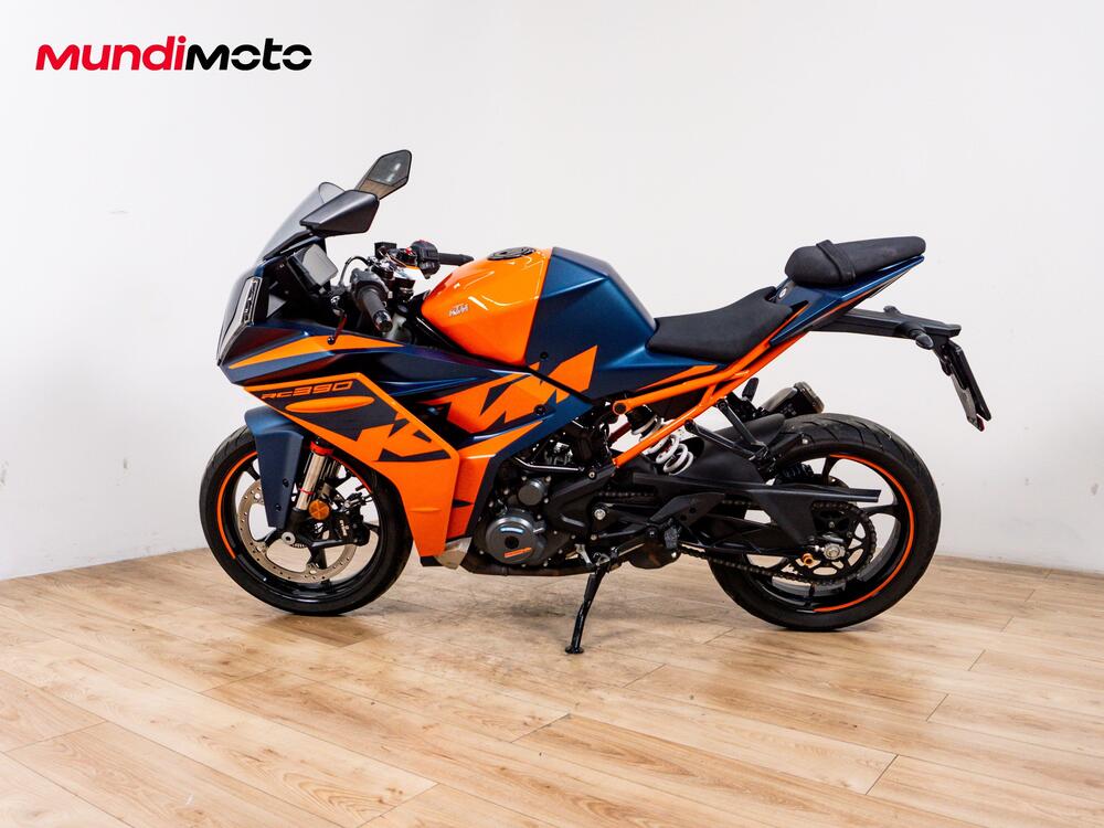 KTM RC 390 (2022 - 26) (6)