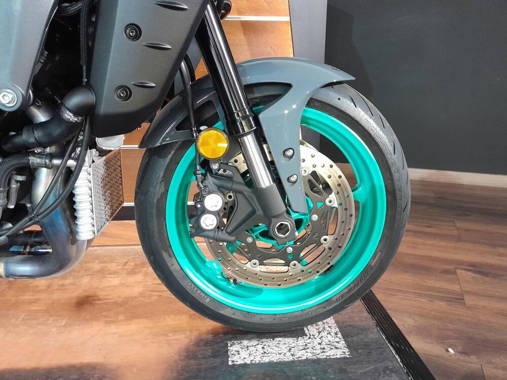 Yamaha MT-10 (2022 - 25) (2)