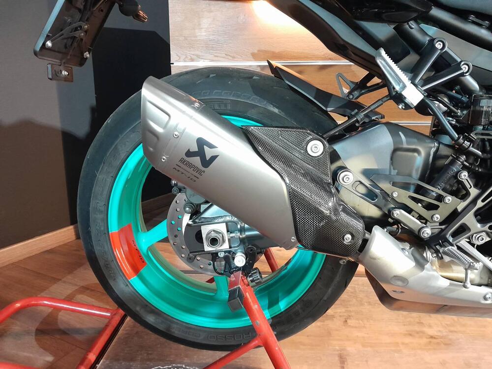 Yamaha MT-10 (2022 - 25) (4)