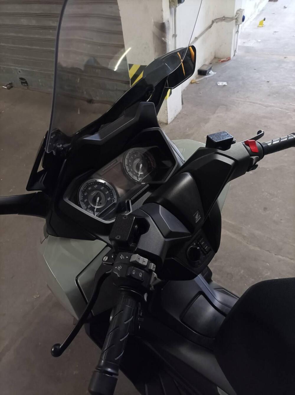 Honda Forza 350 (2022 - 24) (3)