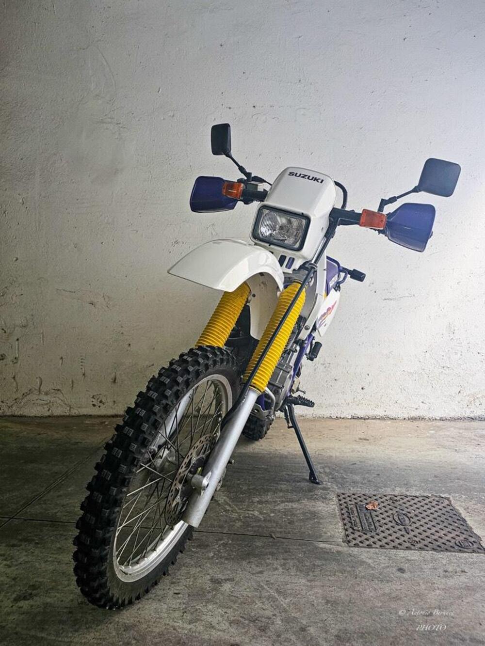 Suzuki DR 350 (3)