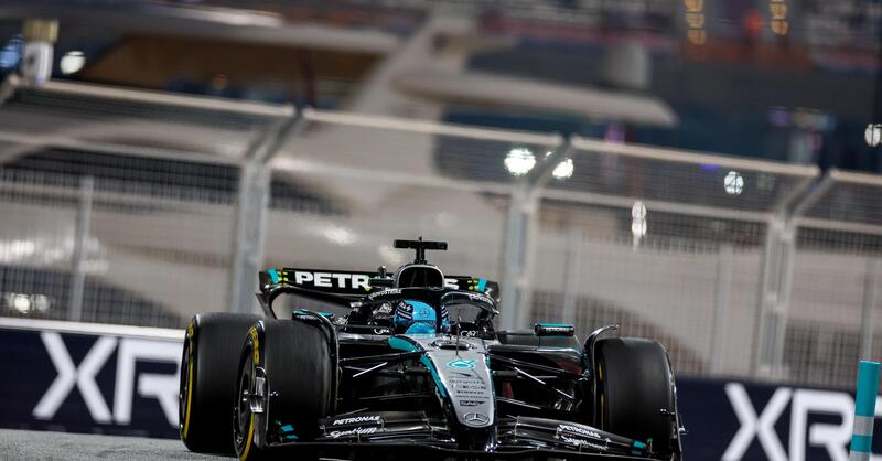 F1. Qualifiche GP Abu Dhabi, Russell: "Ho cercato la scia di Verstappen, era pi&ugrave; un suggerimento al muretto Red Bull"