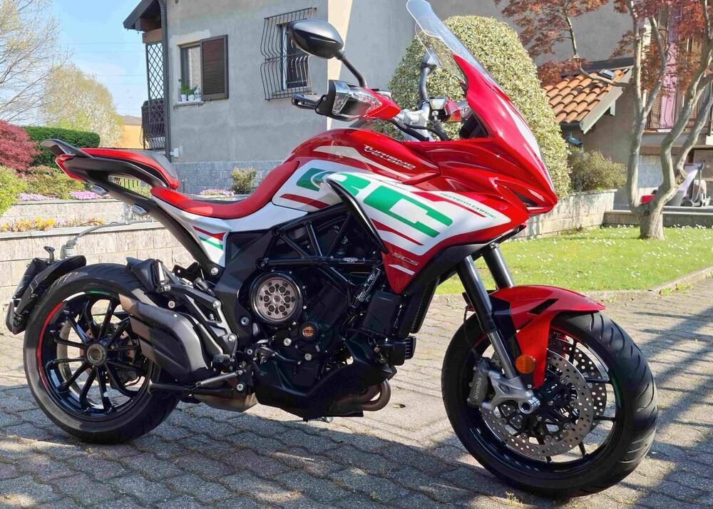 MV Agusta Turismo Veloce 800 RC SCS (2022 - 25) (4)