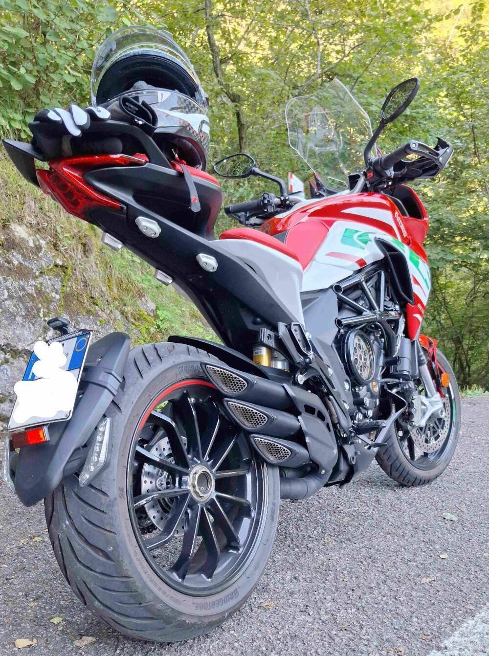 MV Agusta Turismo Veloce 800 RC SCS (2022 - 25) (5)