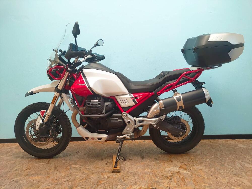 Moto Guzzi V85 TT (2019 - 20) (4)