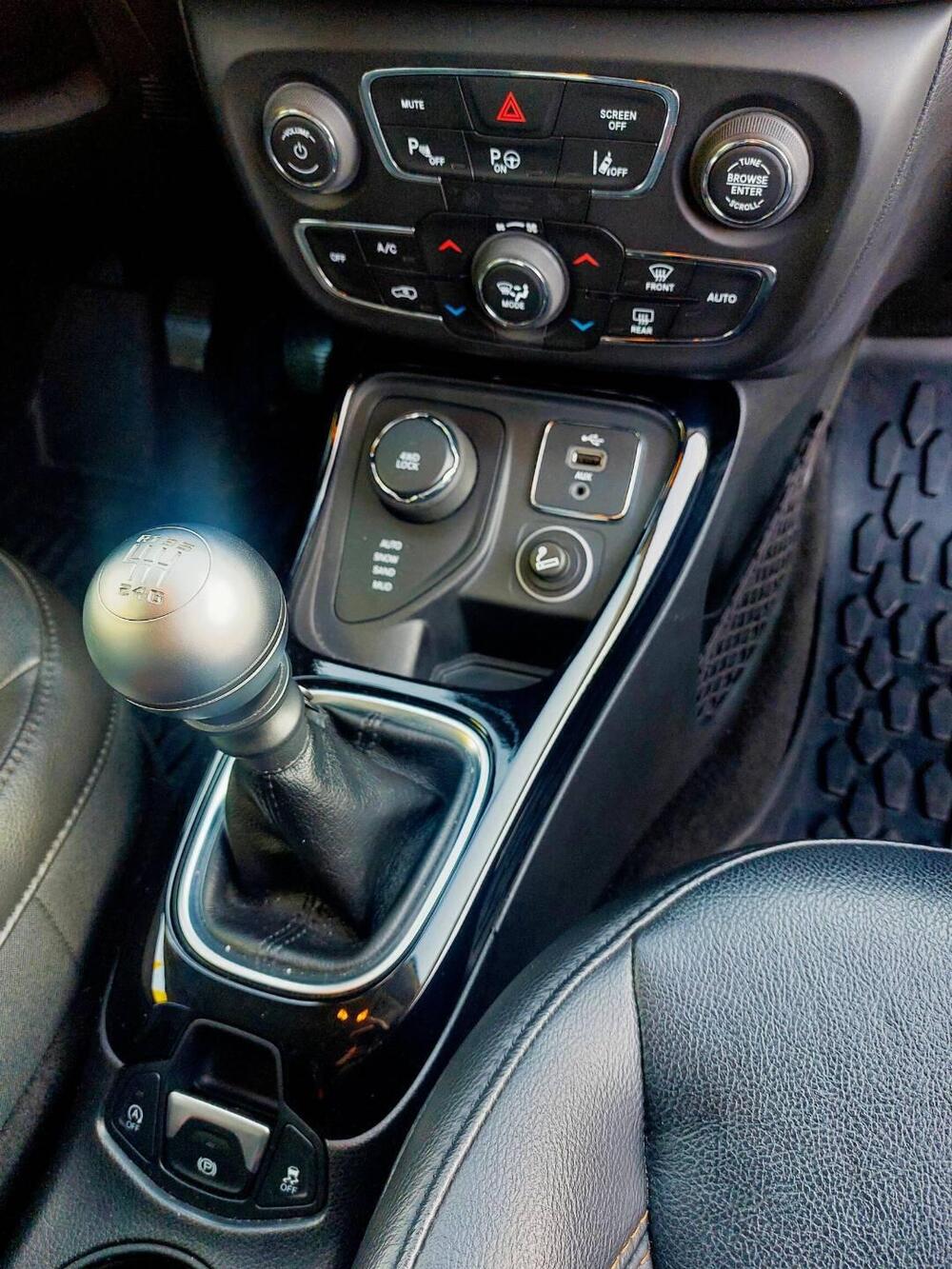 Jeep Compass usata a Rimini (11)