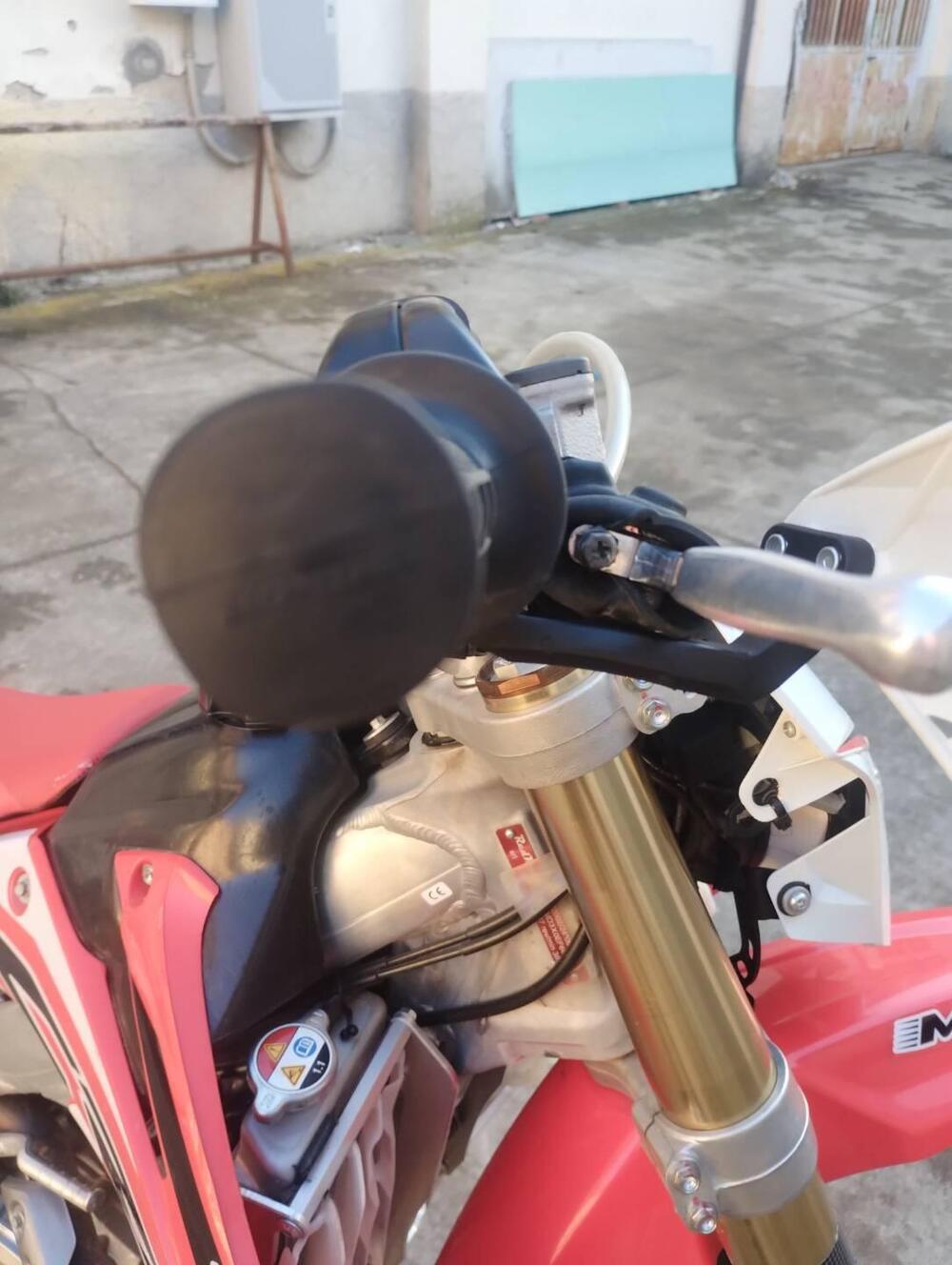 Honda CRF 300 X Enduro (2017) (2)