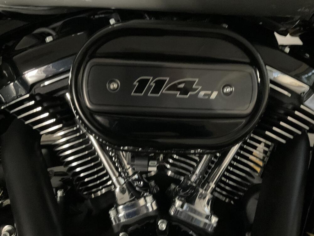 Harley-Davidson Road King Special (2021 - 25) (2)