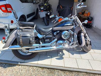 Yamaha XVS 650 Drag Star A Classic (1998 - 06) usata