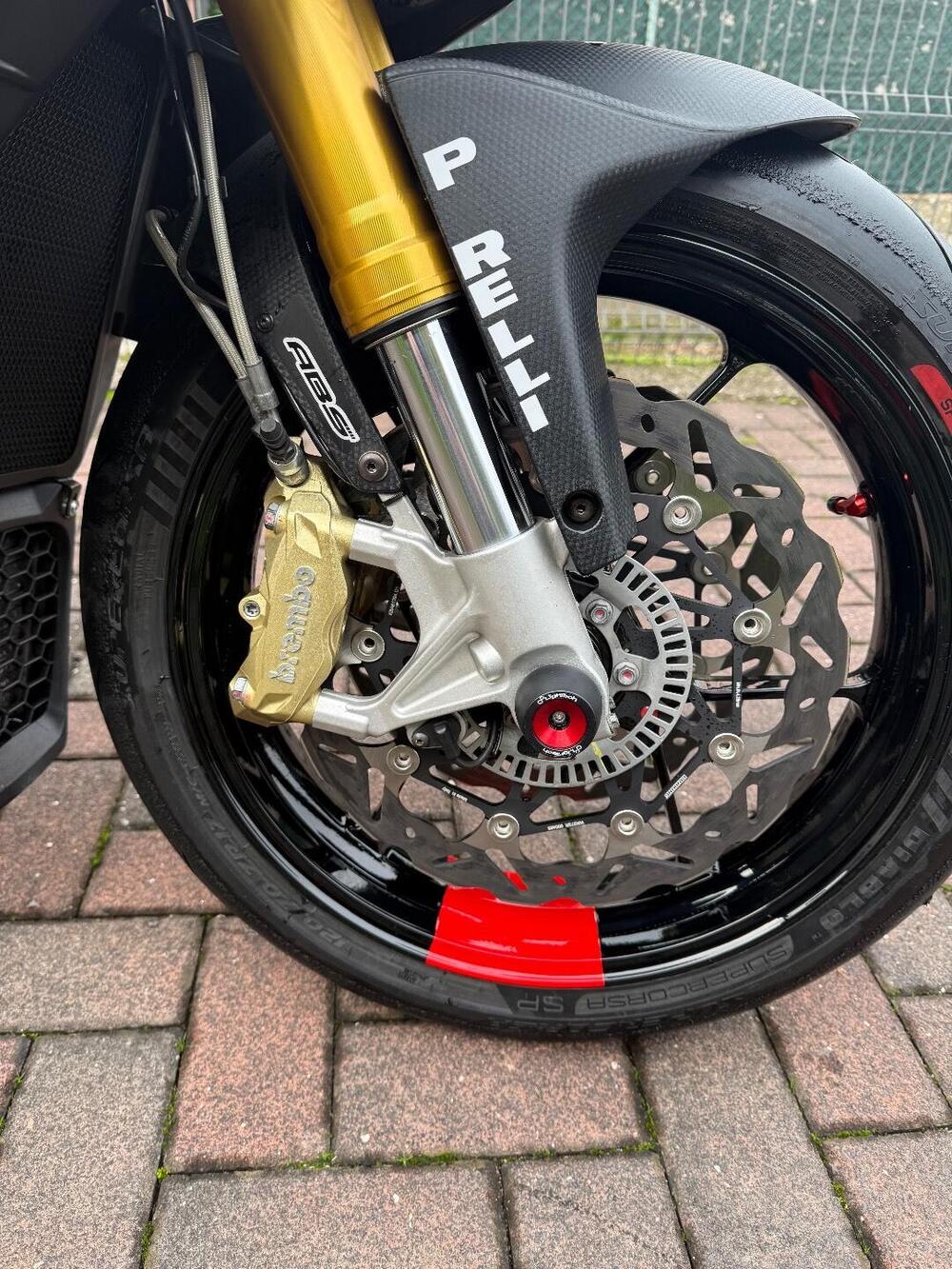 Aprilia Tuono V4 RR (2015 - 17) (5)