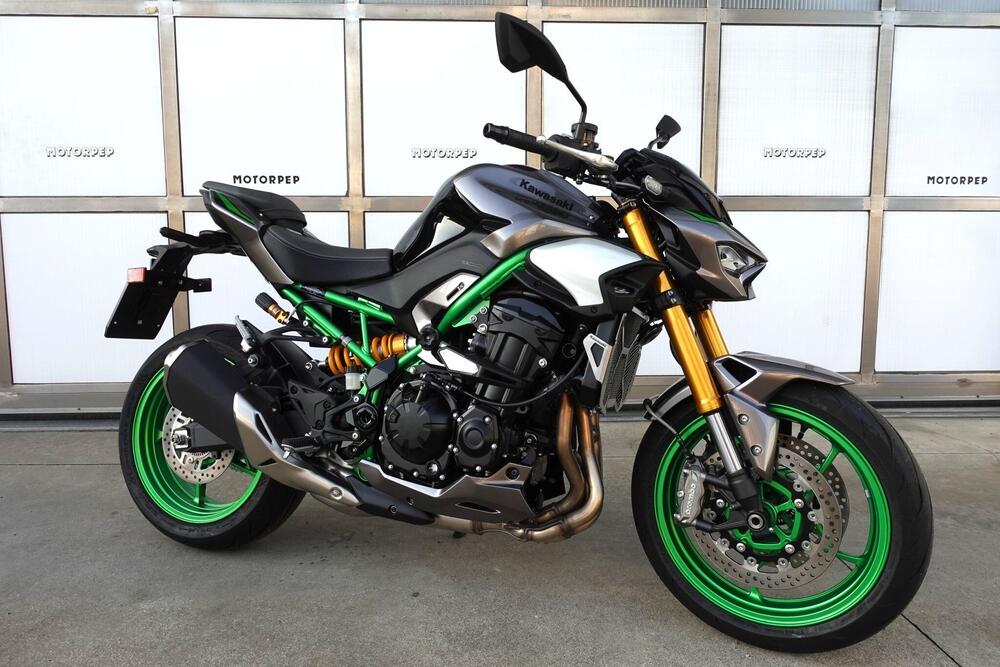 Kawasaki Z 900 SE (2025 - 26)